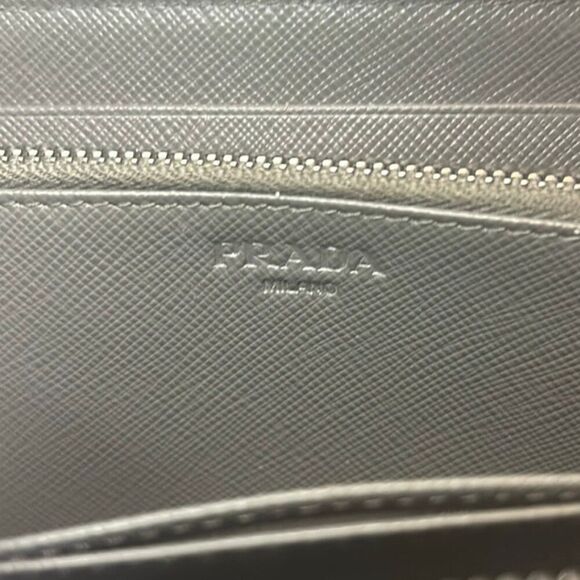 Prada Gray Saffiano Leather Long Zip Around Luxury Wallet and Dust Bag - Picture 11 of 15